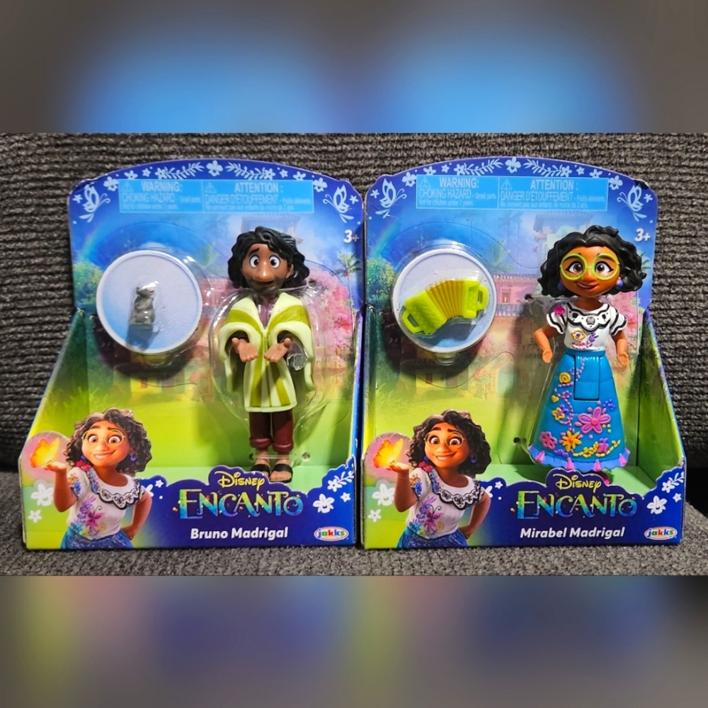 NWT Encanto set of 2 collectable figures dolls 3in. tall Mirabel & Bruno